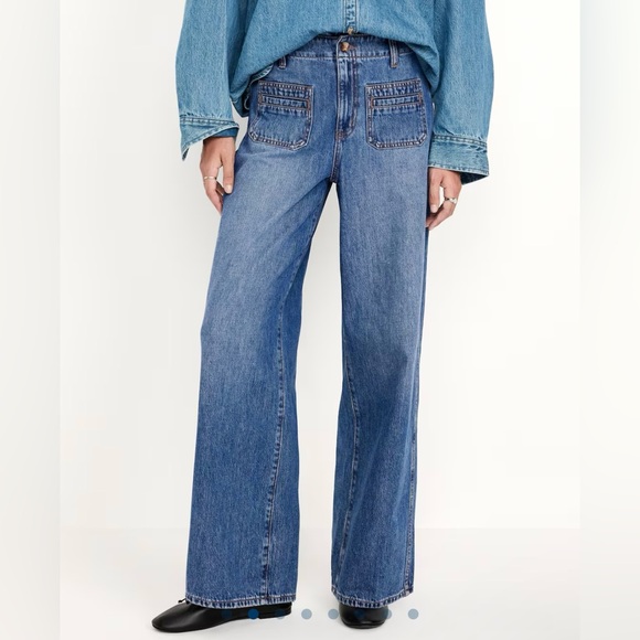Old Navy High-Waisted Baggy Wide-Leg Jeans - Picture 4 of 4